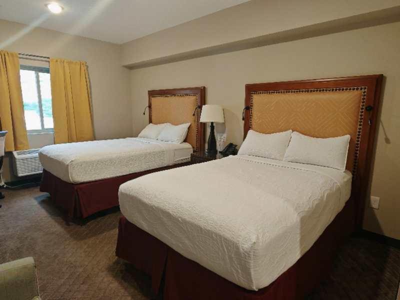 Wagon Wheel Hotel เวสต์เยลโลว์สโตน ภายนอก รูปภาพ